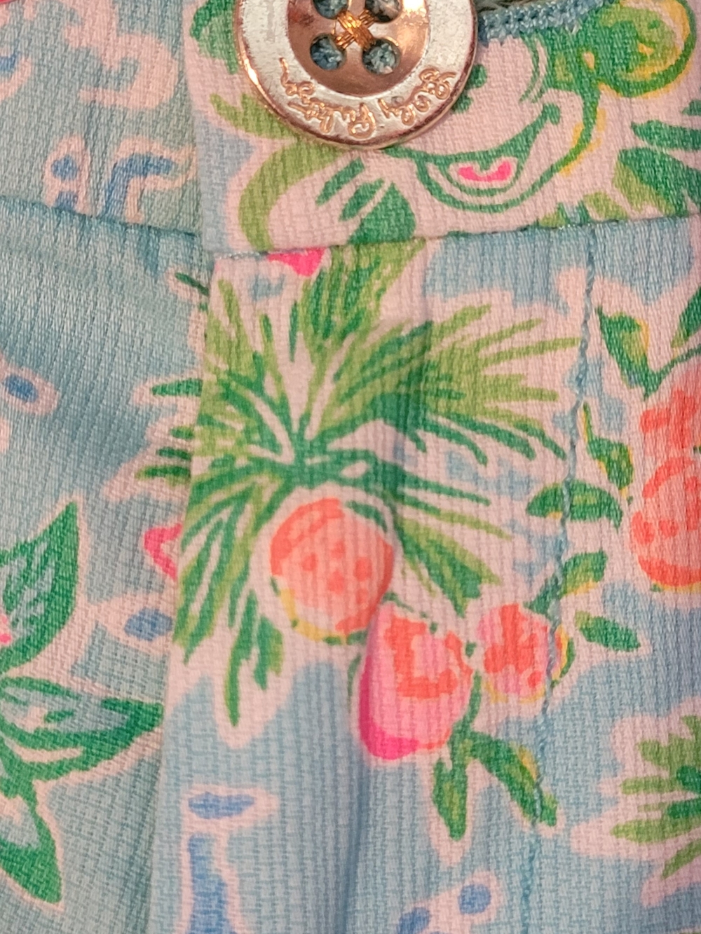NWT Lilly Pulitzer Bright Floral & Mickey Print Blue Buttercup Shorts - Picture 8 of 9